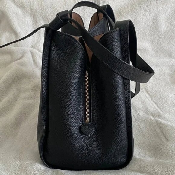 SOLD! KATE SPADE Knott Large Shoulder in Bag Black Pebbled Leather - Picture 5 of 17